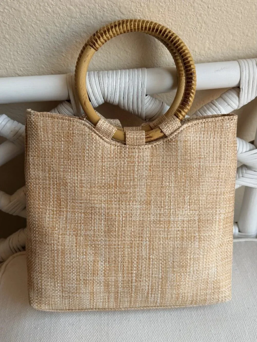 Tommy Bahama Bow Straw Tote Handbag Bamboo Handles Gold Chain NWT